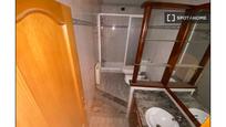 Bany de Pis de lloguer en Balsareny amb Aire condicionat, Calefacció i Moblat
