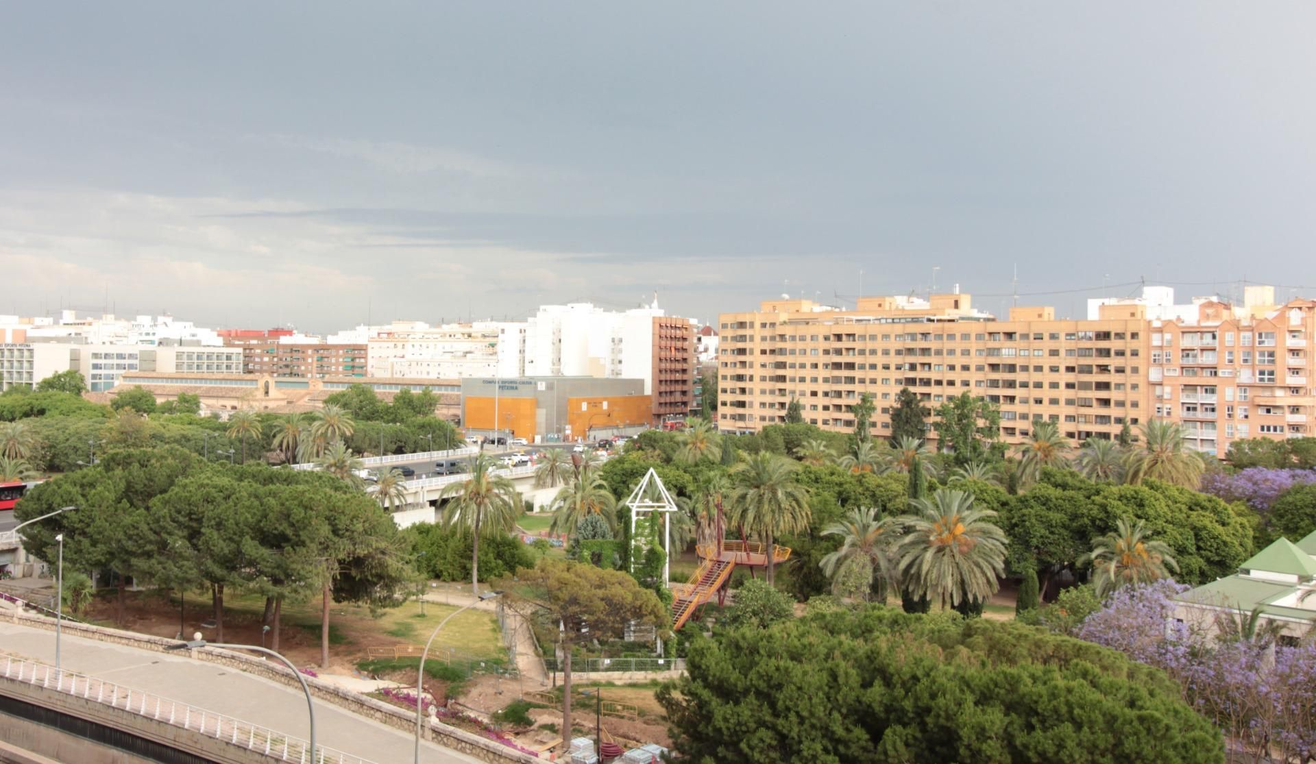 Vista exterior de Pis en venda en  Valencia Capital amb Aire condicionat, Calefacció i Balcó