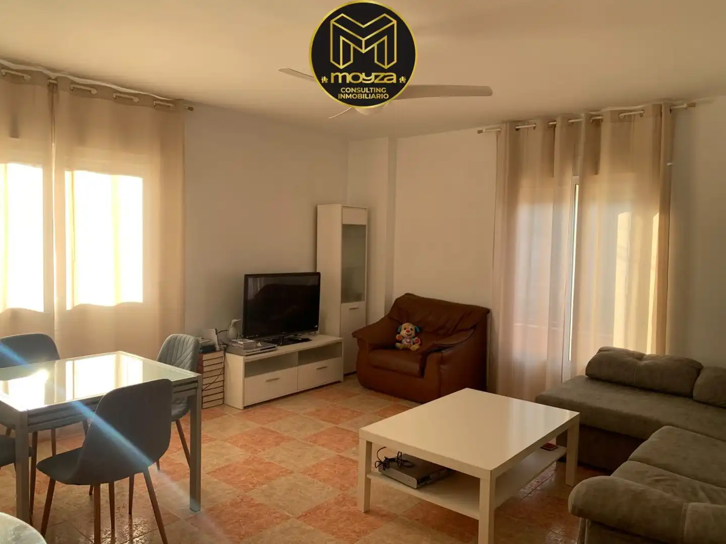Living room of Flat for sale in Noalejo  with Air Conditioner and Terrace