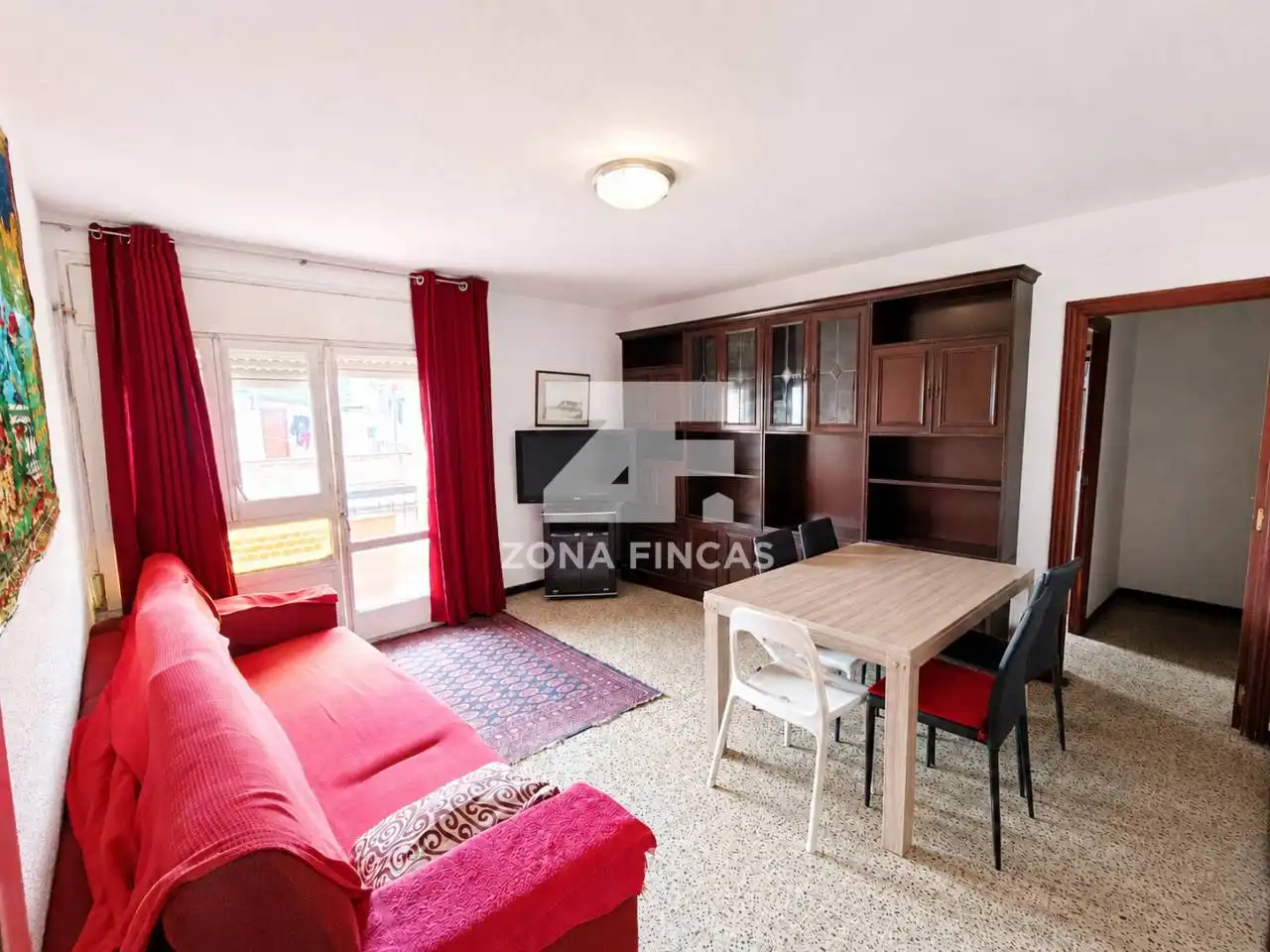 Sala d'estar de Pis en venda en Santa Coloma de Gramenet amb Balcó