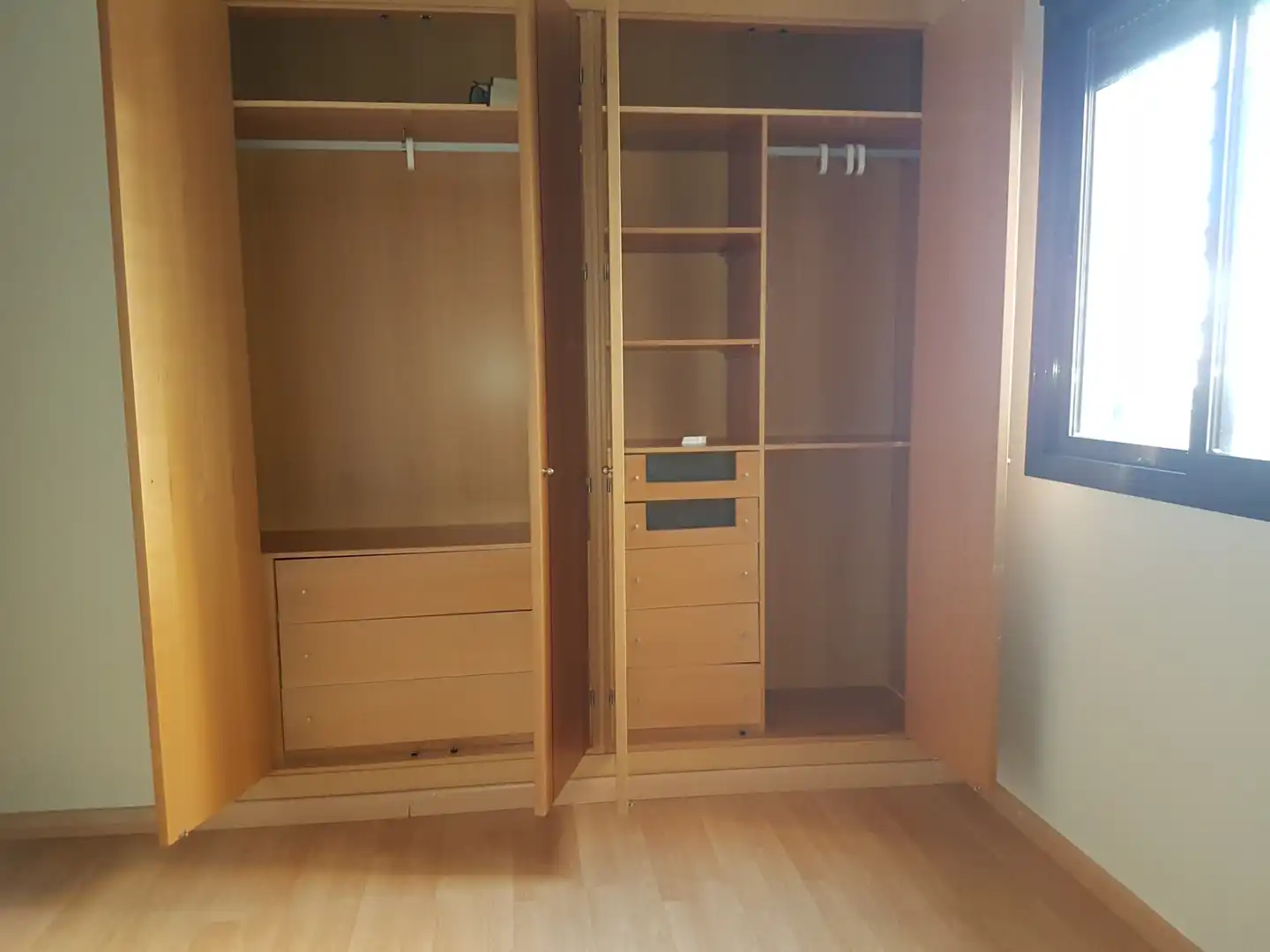 Dormitori de Pis en venda en Dos Hermanas amb Aire condicionat i Traster