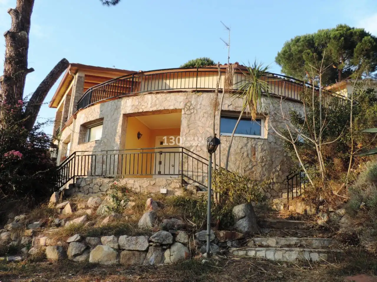 Vista exterior de Casa o xalet en venda en Calonge i Sant Antoni amb Jardí privat, Terrassa i Piscina