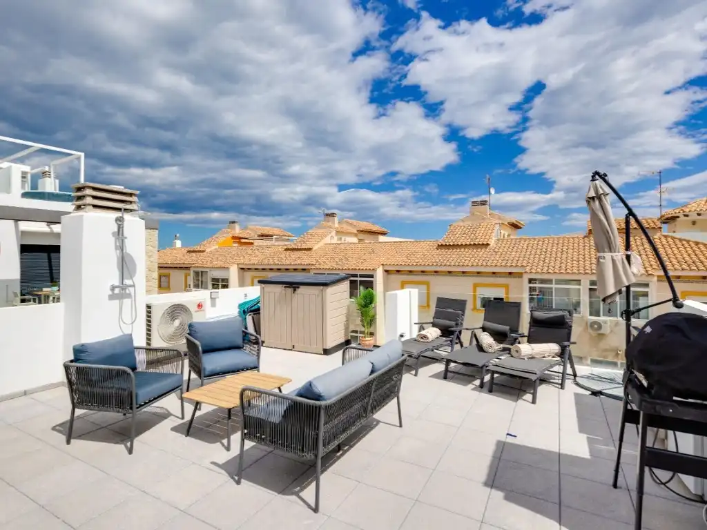 Bungalow with pool for sale in calle campanario, imagen 38
