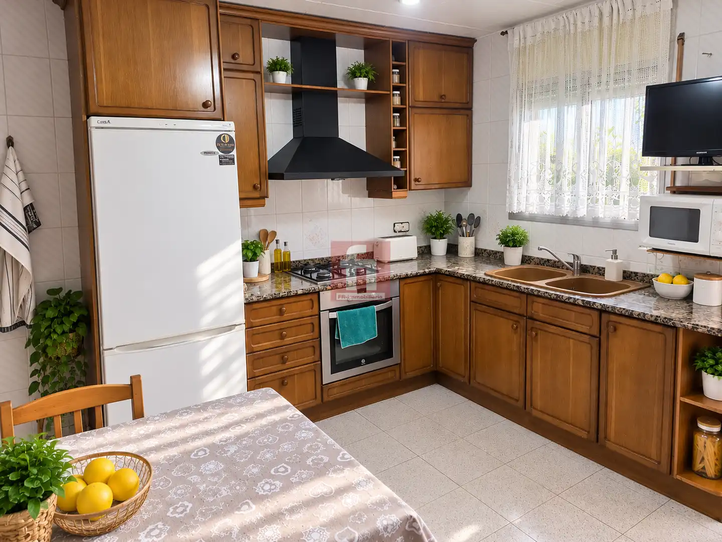 Kitchen of Houses for sale in Ponent