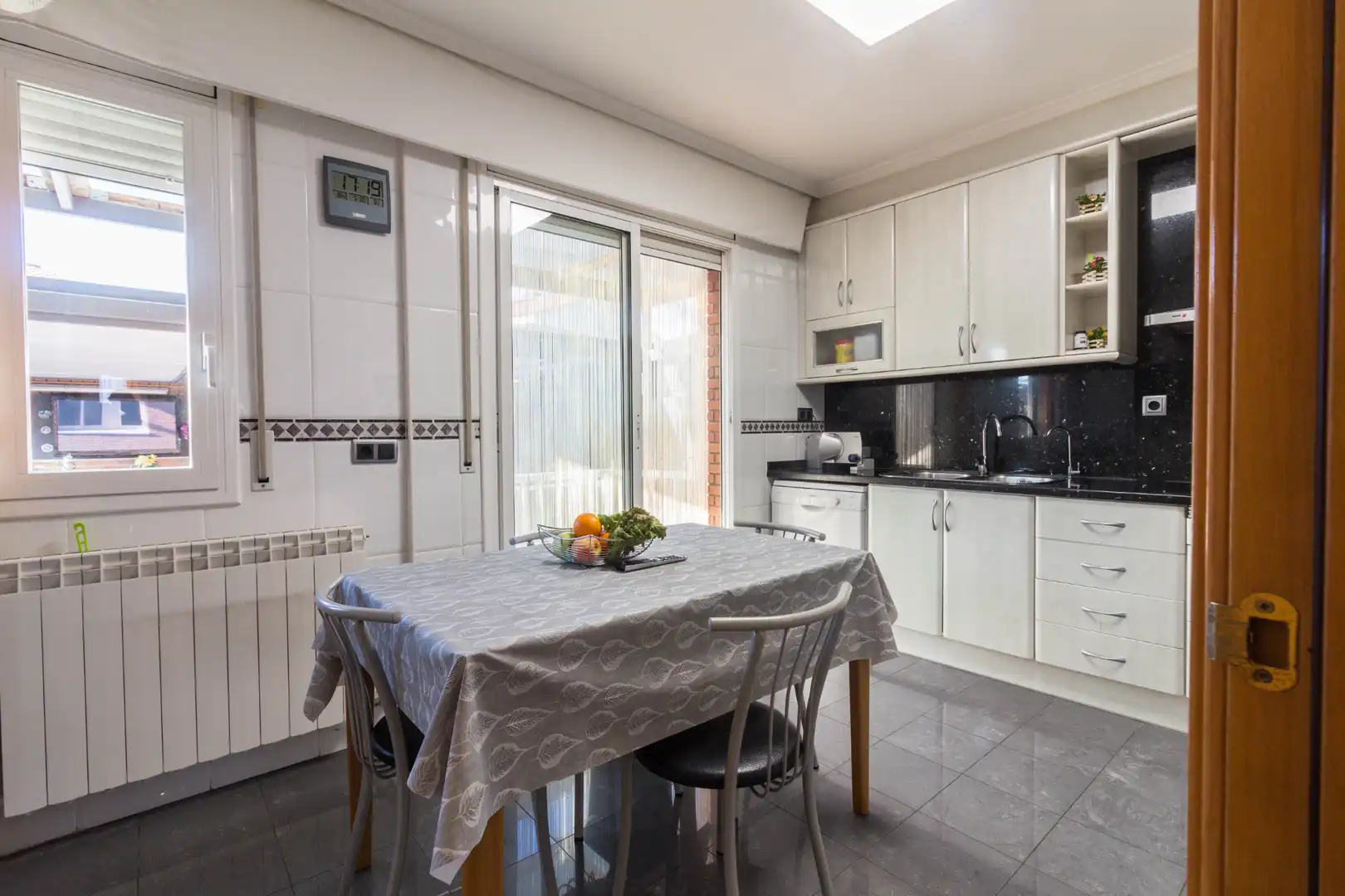Kitchen of Detached homes for sale in Cambrils  with Air Conditioner, Heating and Private garden