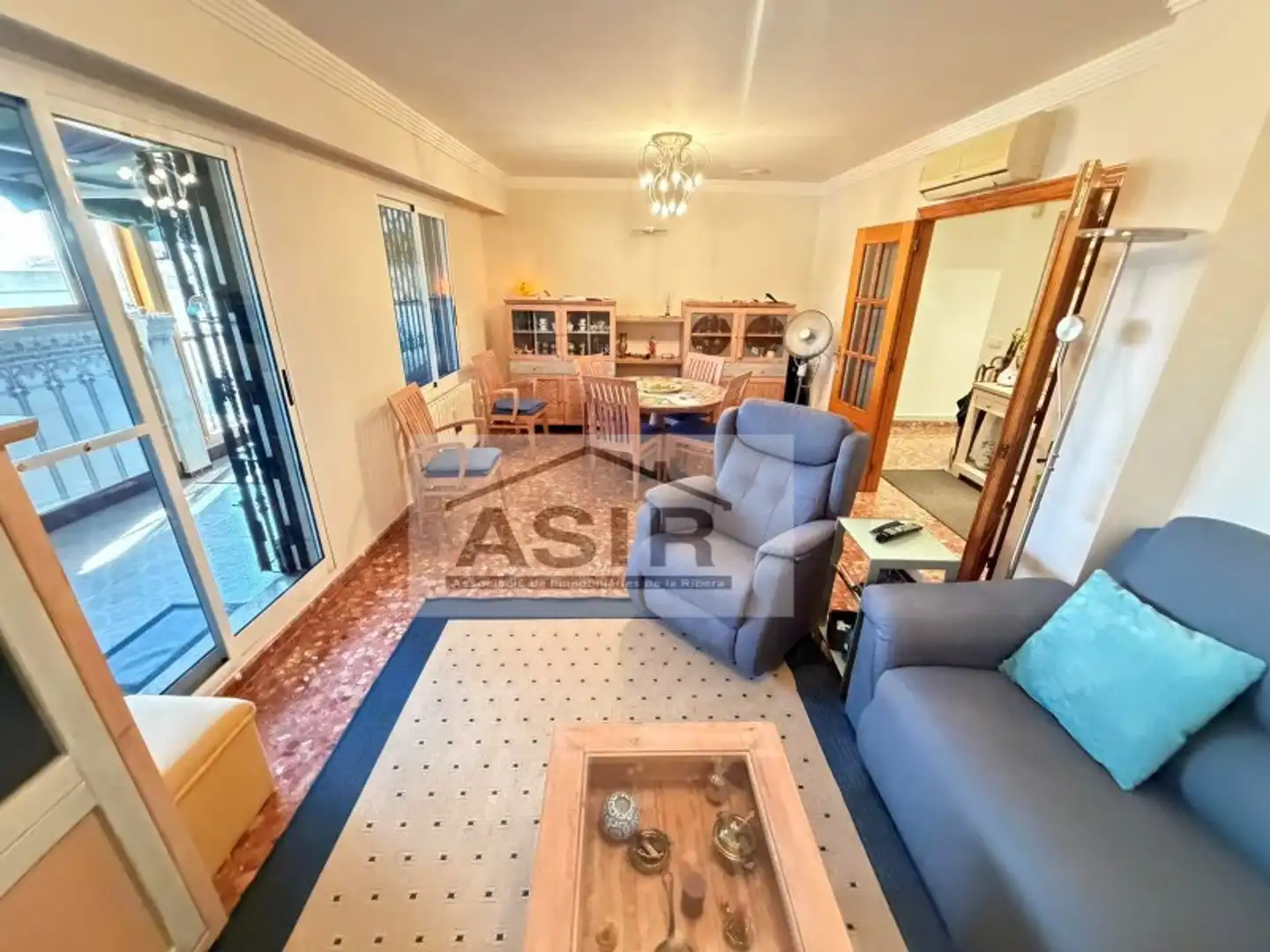 Piso con ascensor en venta en Casc Urbà