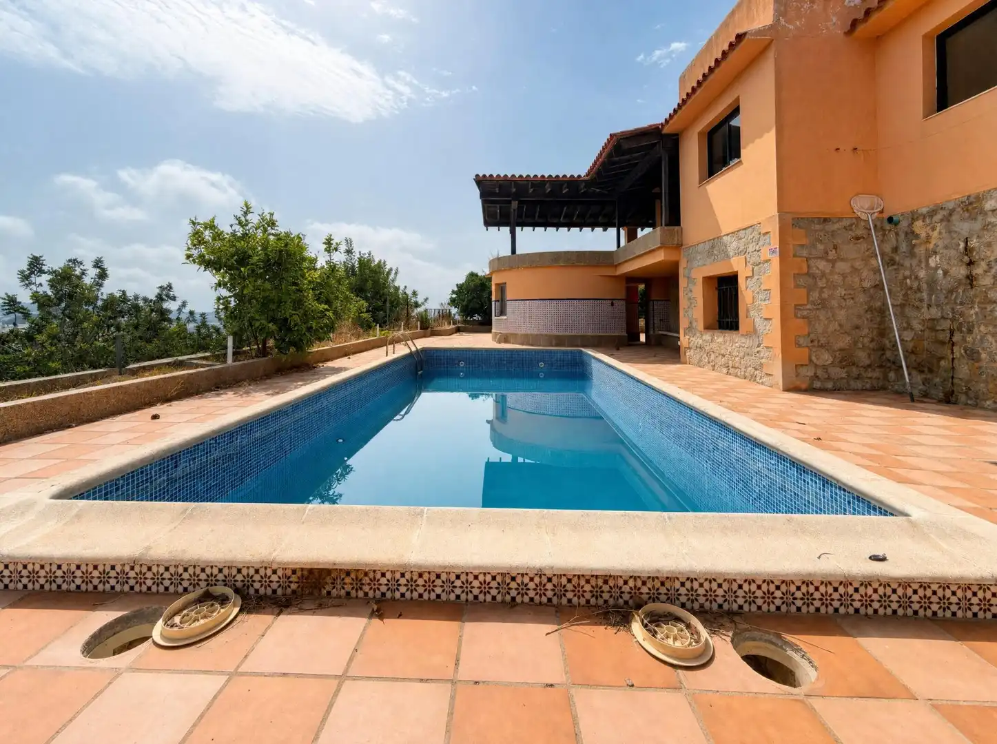Piscina de Casa o xalet en venda en Santa Eulària des Riu amb Jardí privat, Terrassa i Traster