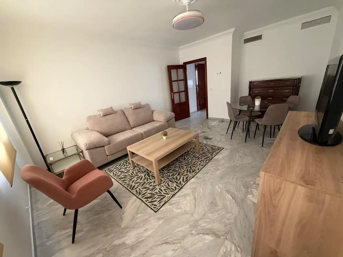 Apartament amb ascensor de lloguer a Pardaleras, imagen 2