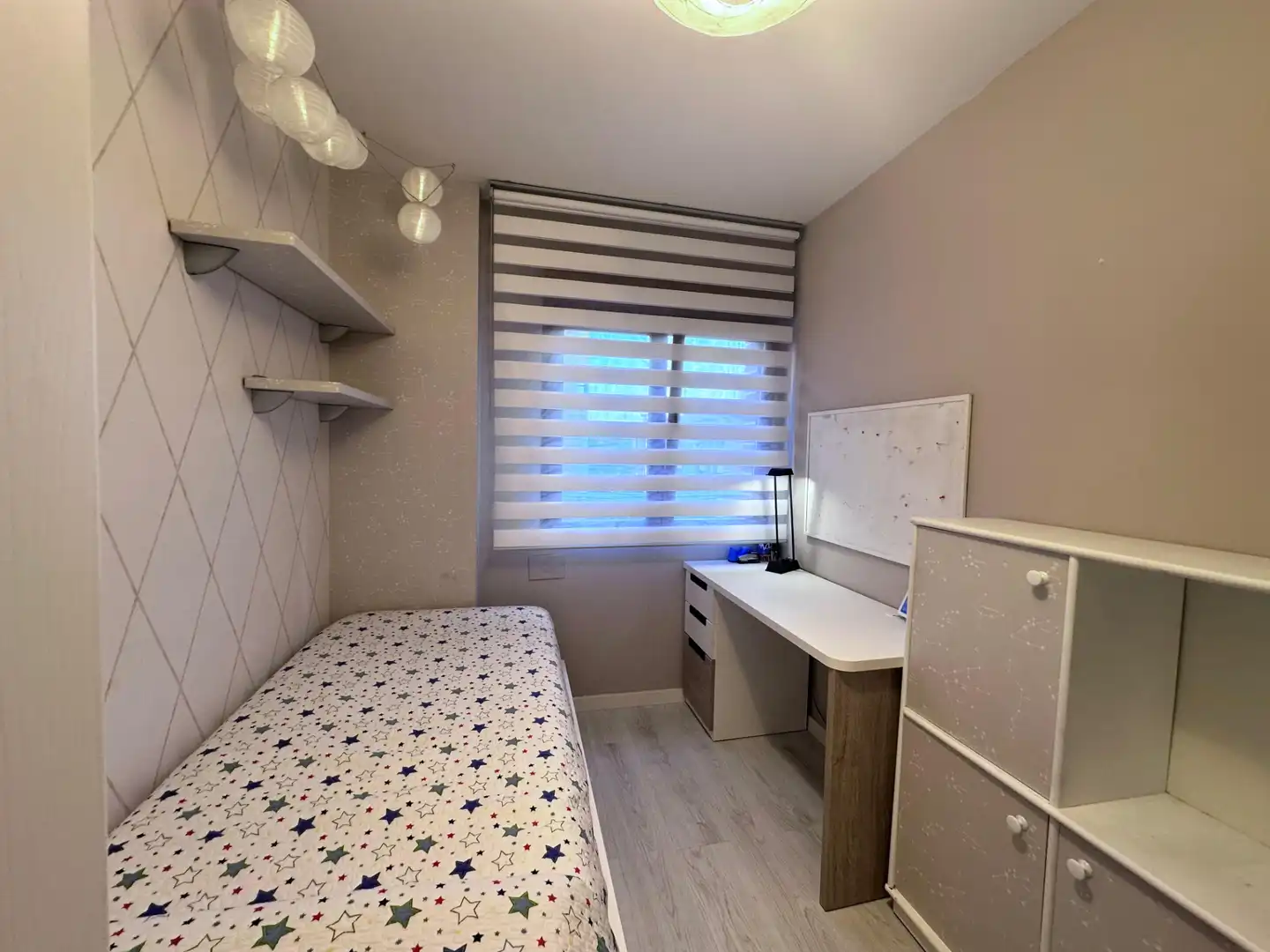 Habitación de Piso en venta en Gijón  con Amueblado