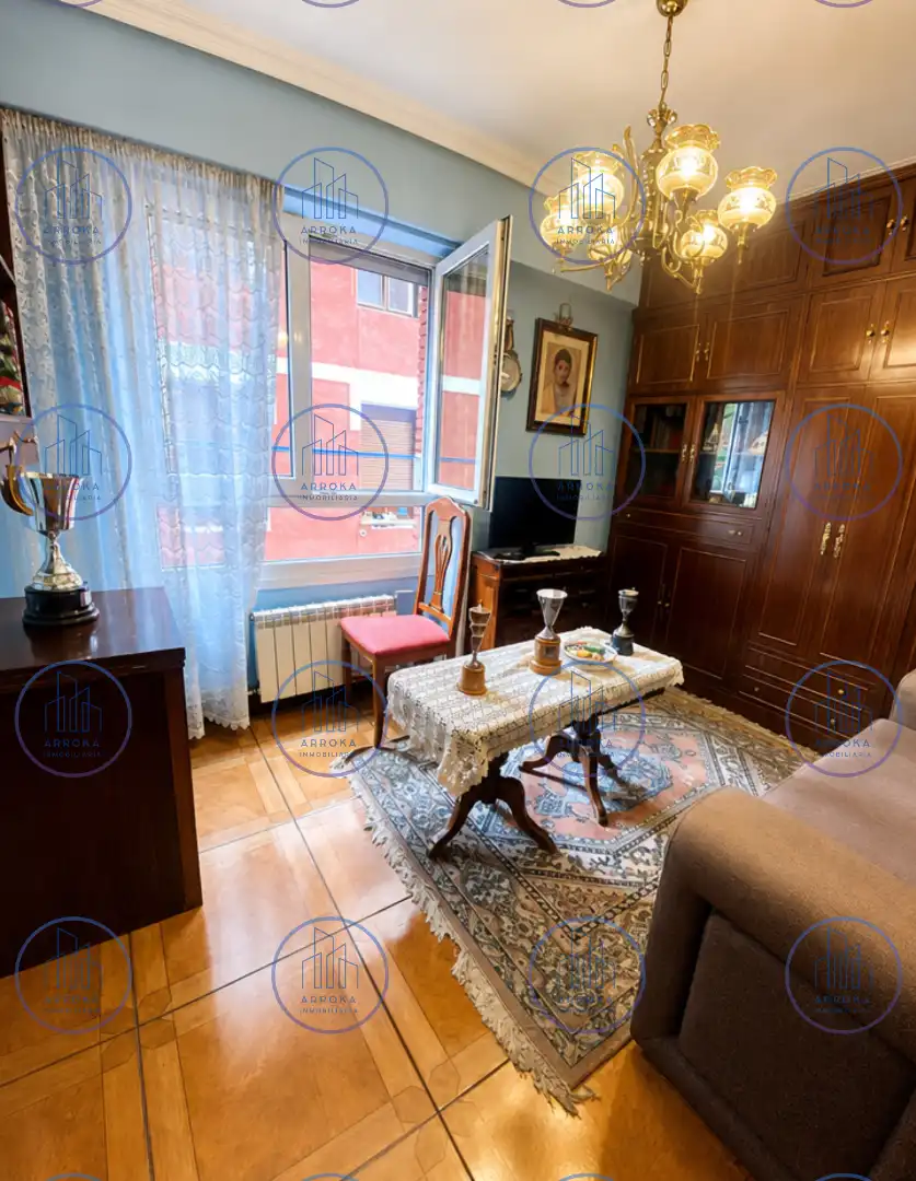 Living room of Flat for sale in Eibar  with Heating, Parquet flooring and Terrace