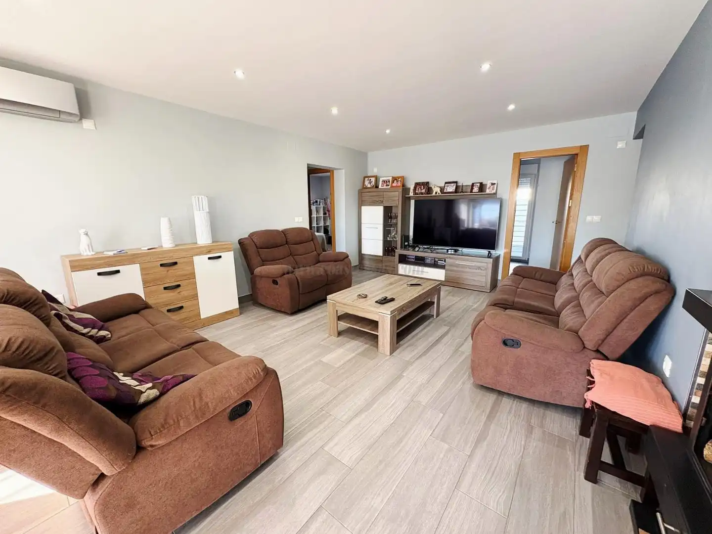 Chalet con piscina en venta en Los Balcones - Los Altos, imagen 7
