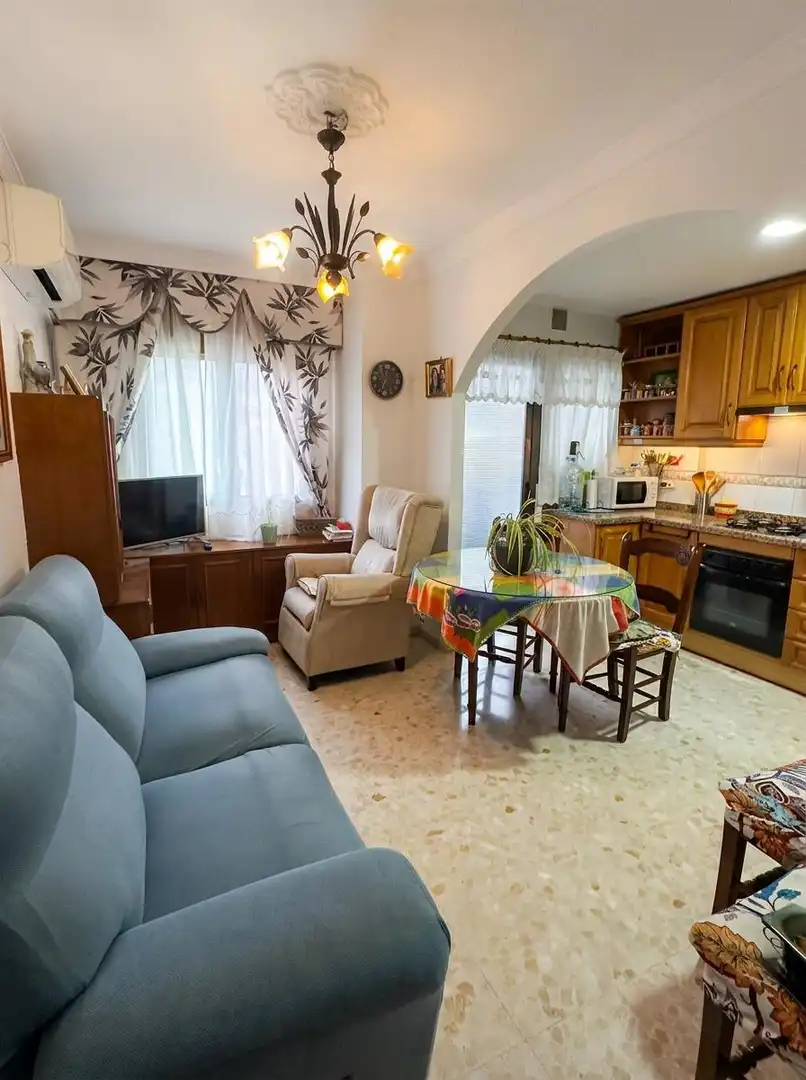 Flat with terrace for sale in Calle FENICIA, imagen 2