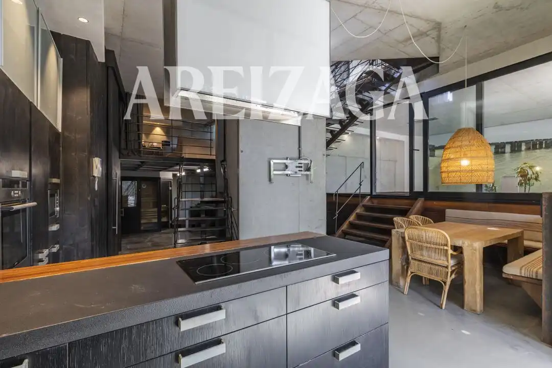 Cocina de Casa o chalet en venta en Donostia - San Sebastián  con Aire acondicionado, Calefacción y Jardín privado