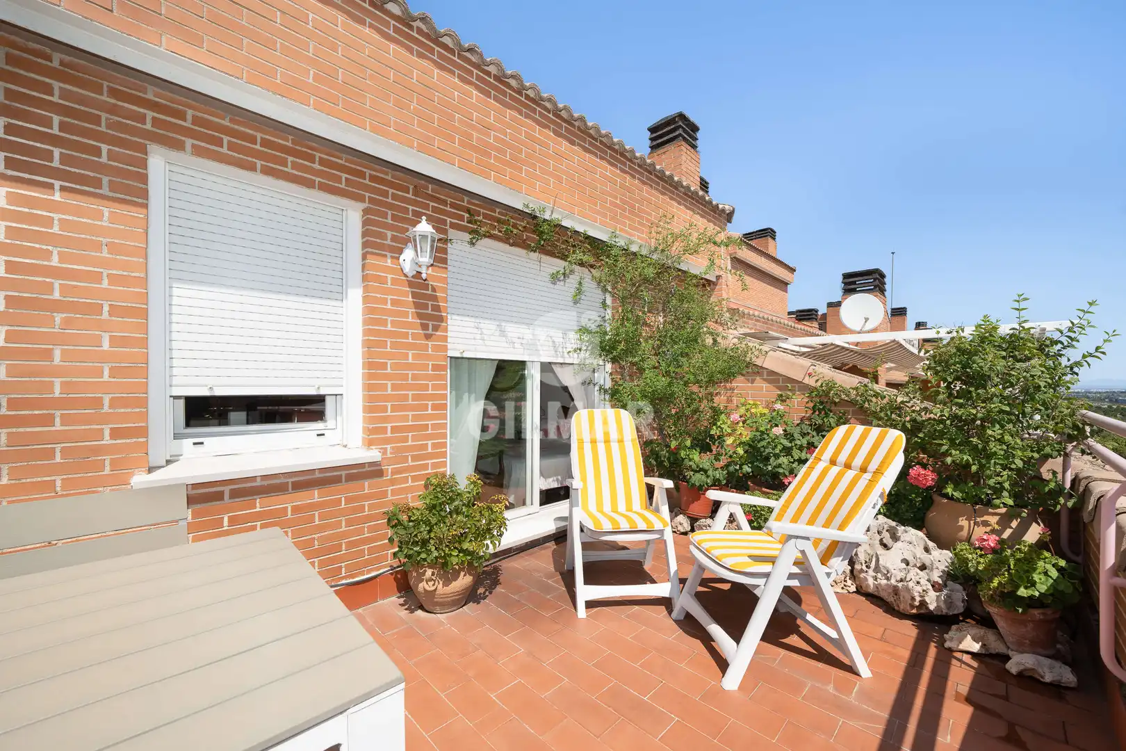 Terraza de Ático en venta en Madrid con Calefacción, Jardín privado y Trastero