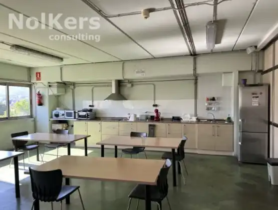 Industriegebäude mit Aufzug zur Miete in Santa Maria - Terra Nostra, imagen 10