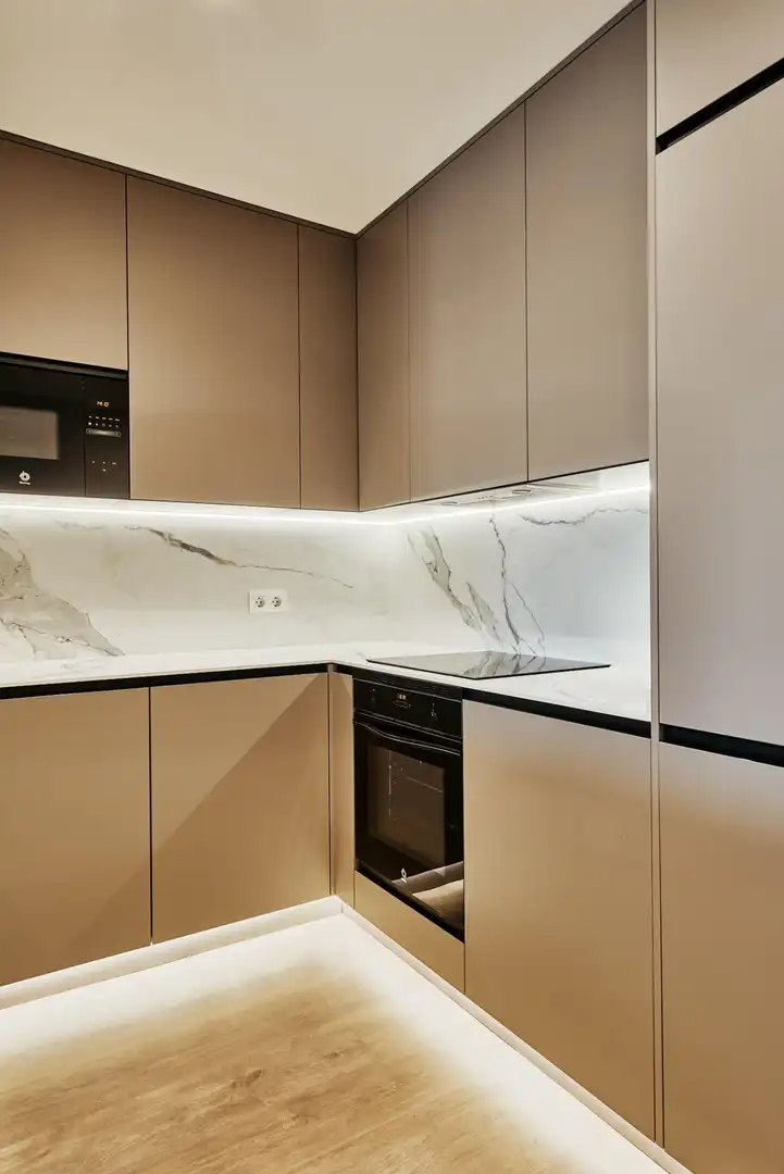 Cuina de Apartament en venda en Madrid amb Calefacció, Terrassa i Moblat