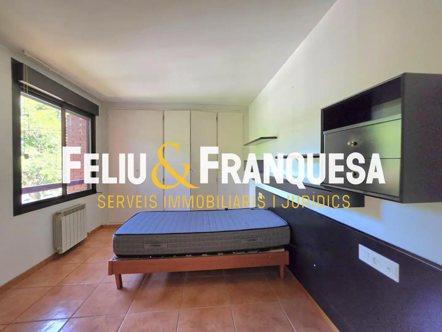 Außenansicht von Dachboden zum Verkauf in Sant Cugat del Vallès mit Heizung, Privatgarten und Terrasse