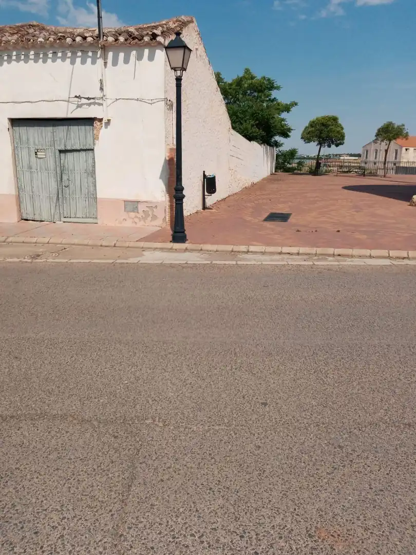 Vista exterior de Casa o chalet en venta en Munera con Jardín privado y Amueblado