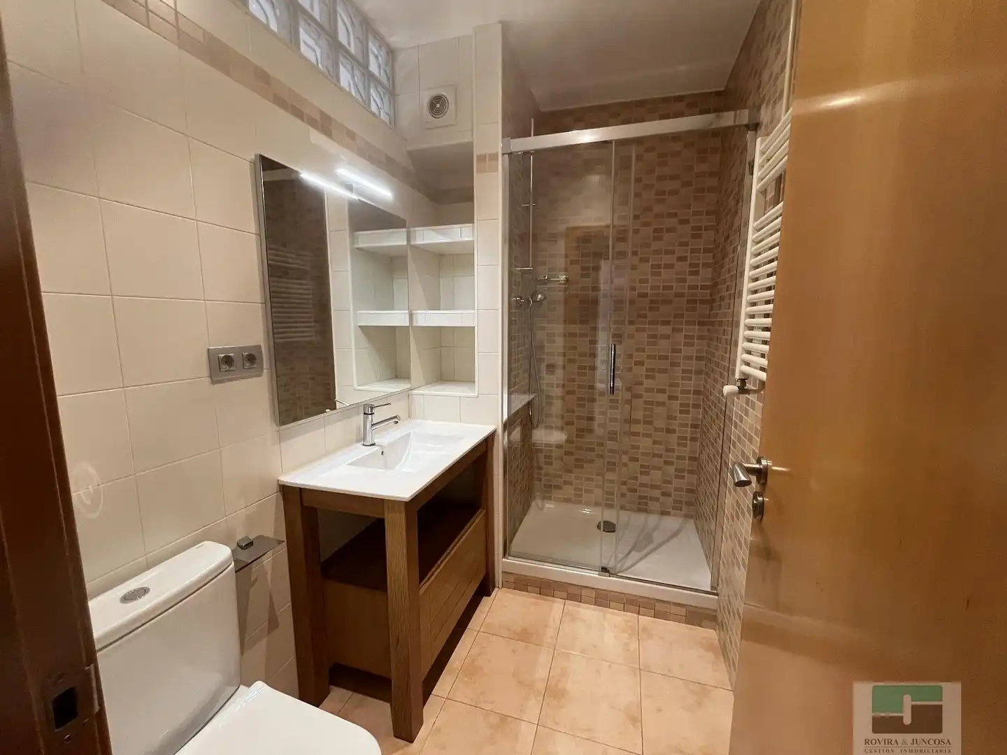 Bathroom of Houses for rent in Castelldefels  with Air Conditioner, Heating and Parquet flooring