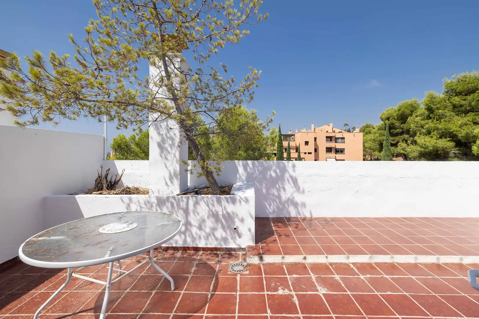 Terrasse von Dachboden zum Verkauf in Marbella mit Klimaanlage, Heizung und Terrasse