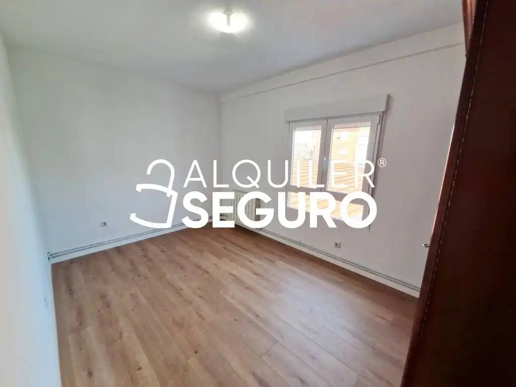 Habitación de Piso de alquiler en Móstoles con Calefacción y Terraza