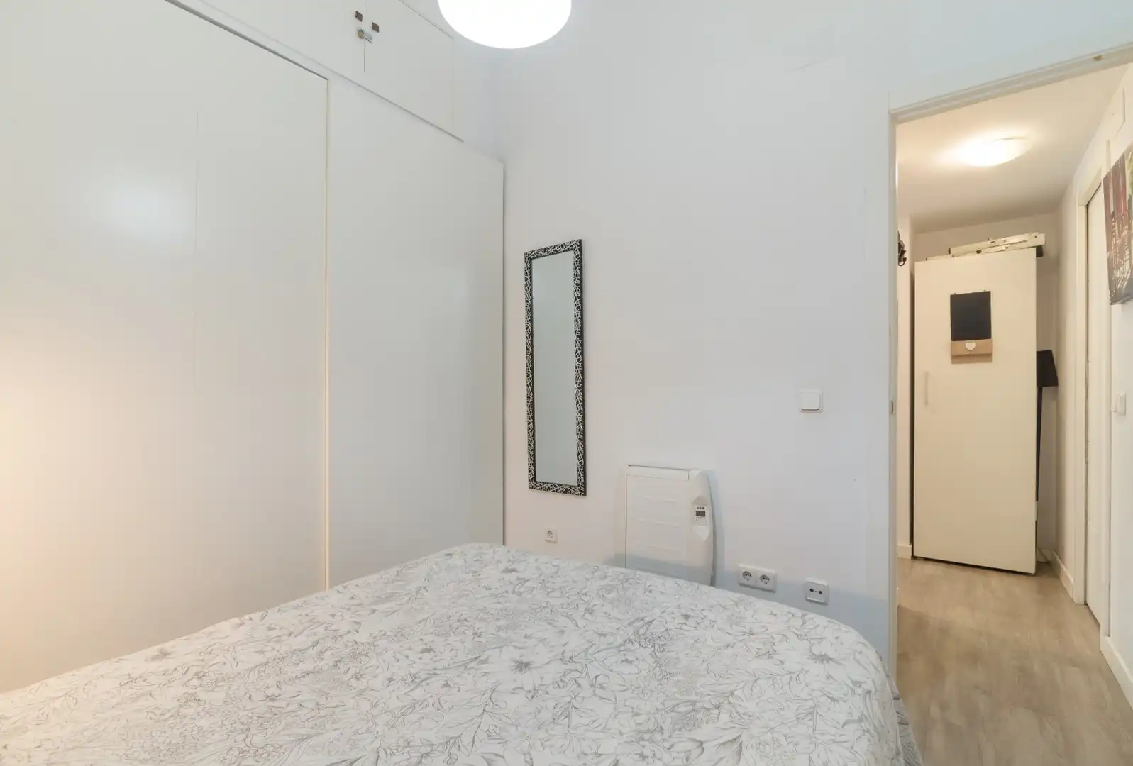 Schlafzimmer von Wohnung zur Miete in Madrid mit Klimaanlage und Möbliert