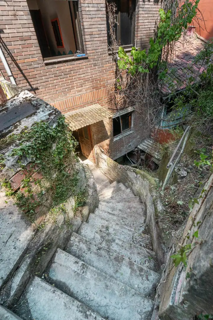 Exterior view of Buildings for sale in Aller