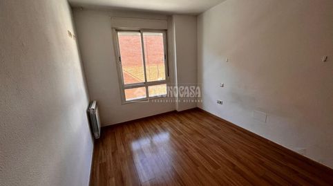 Foto 5 de Piso en venta en Calle Orión, Aeropuerto, Madrid Capital