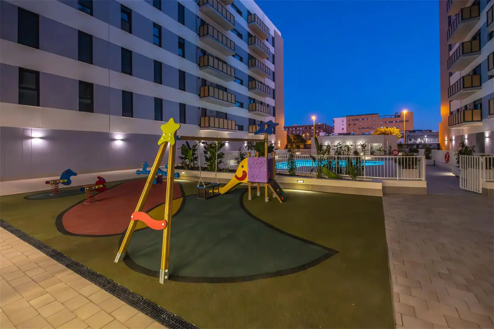Local en venta en Calle Amperio, 1, Sta. Aurelia - Cantábrico - Atlàntico - La Romería