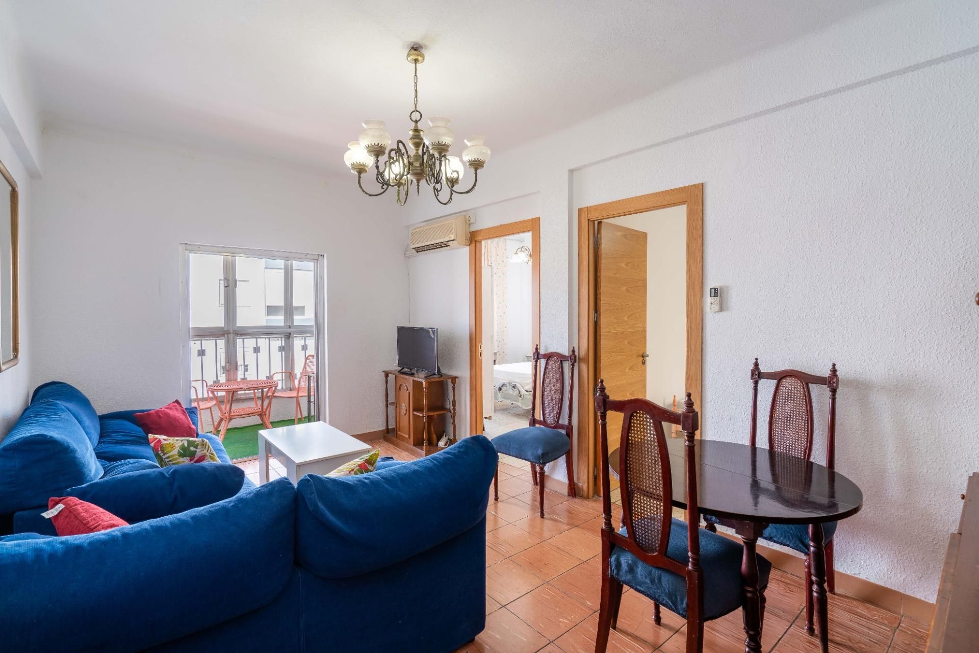 Sala d'estar de Pis de lloguer en  Almería Capital amb Aire condicionat i Terrassa