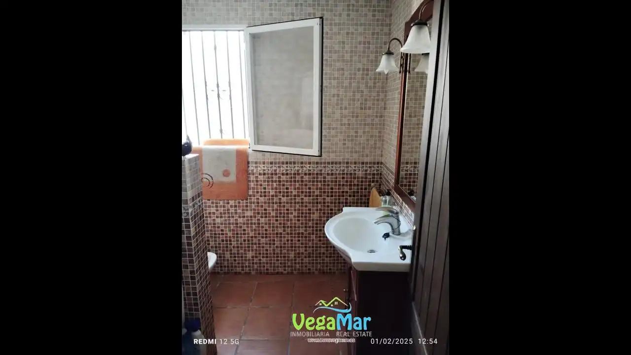 Bathroom of Country homes for sale in Almuñécar  with Private garden, Terrace and Swimming Pool