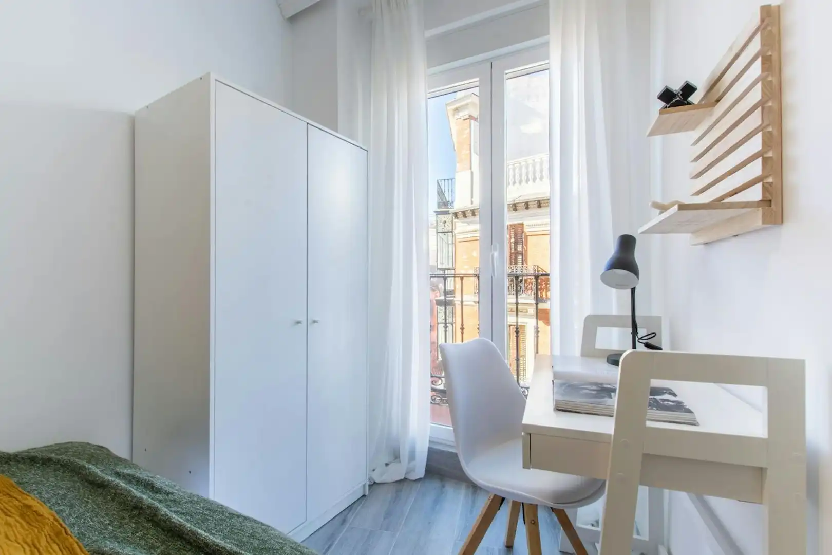 Schlafzimmer von Wohnung zur untervermieten in Madrid mit Heizung, Möbliert und Waschmaschine