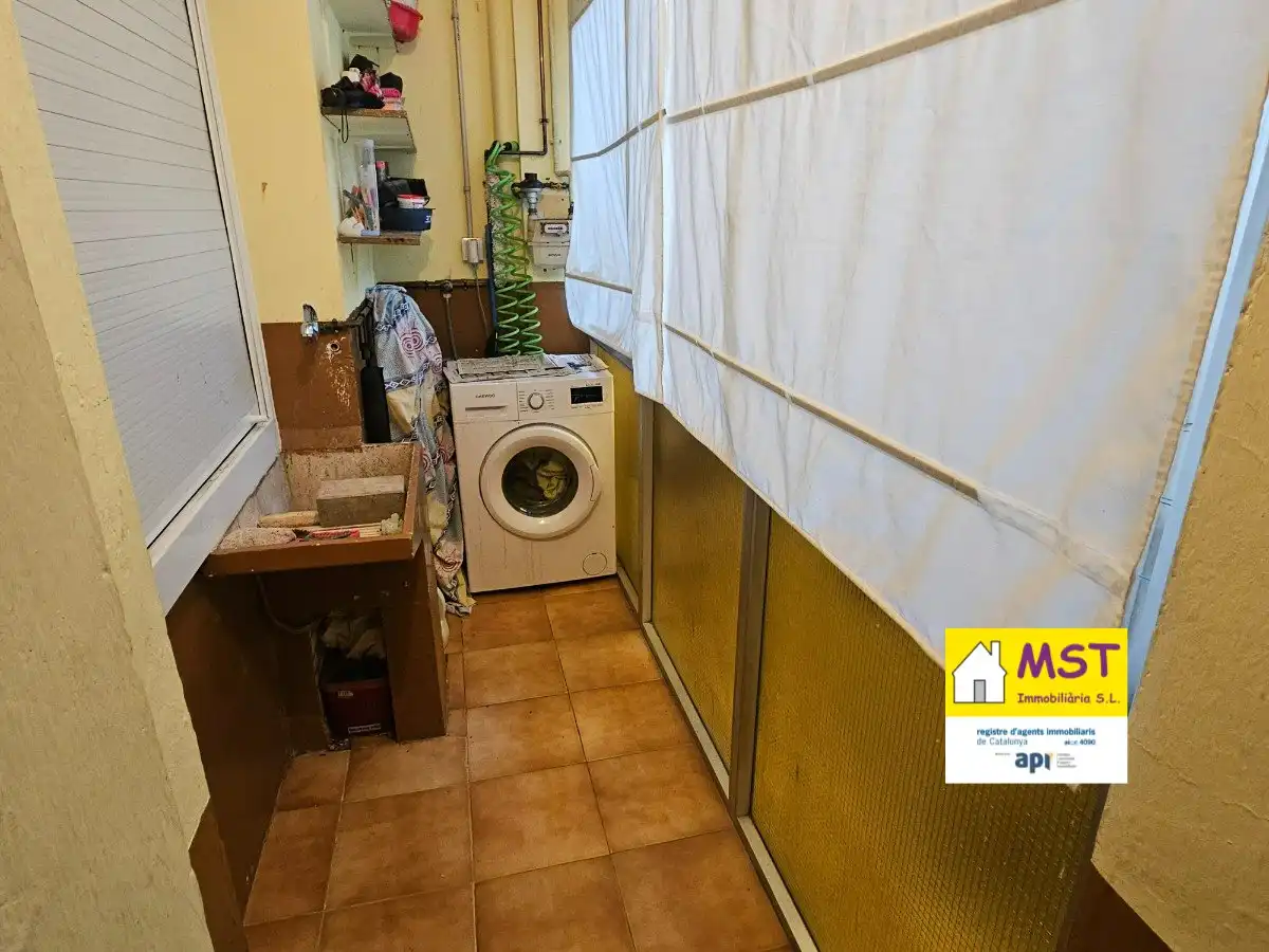 Piso en venta en Navàs con Calefacción, Parquet y Terraza
