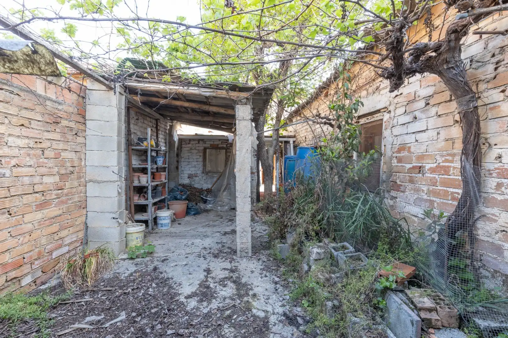 Vista exterior de Finca rústica en venda en Villa de Otura amb Aire condicionat, Terrassa i Traster