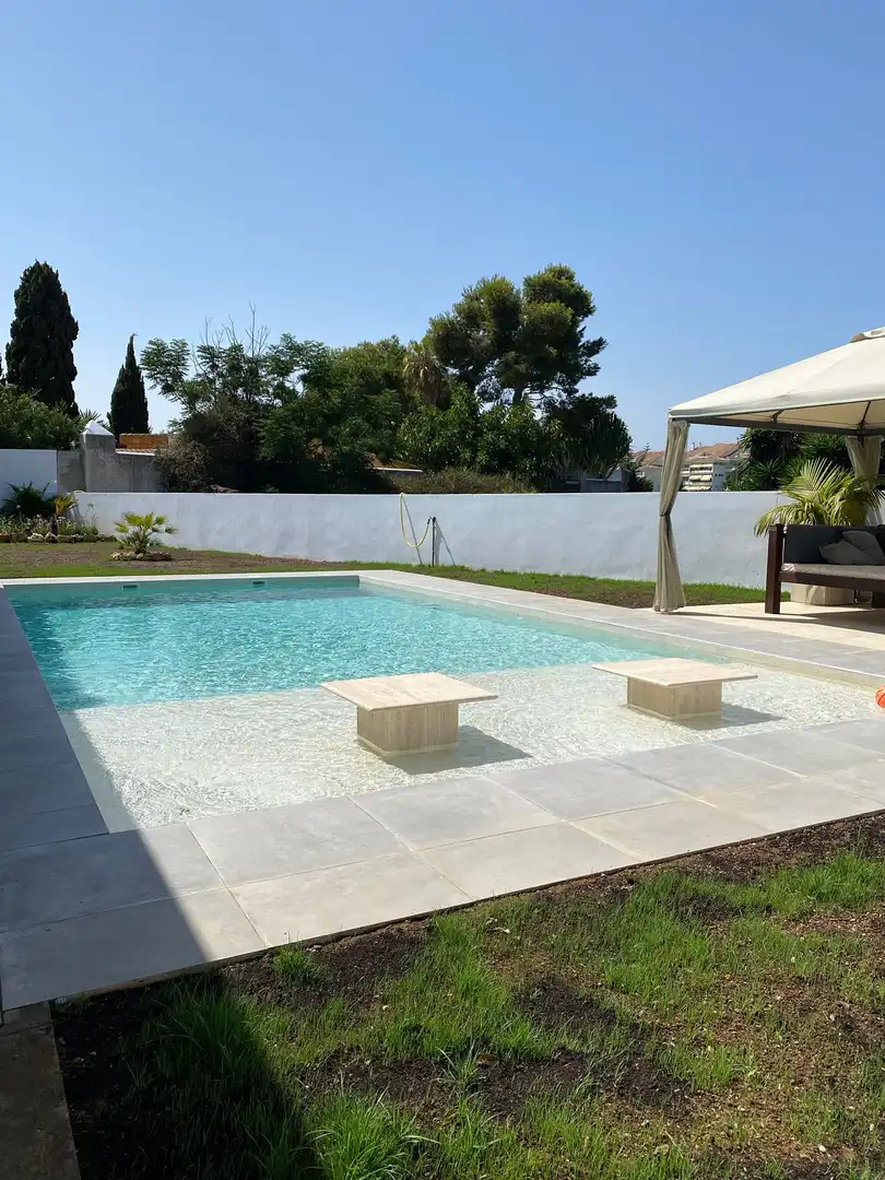 Casa o xalet de lloguer a Guadalmina Baja
