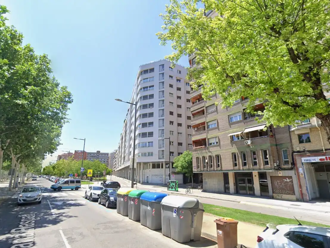 Vista exterior de Piso en venta en Lleida
