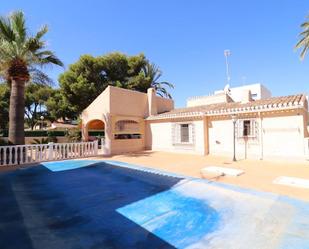 Swimming pool of House or chalet for sale in Orihuela  with Air Conditioner, Heating and Terrace