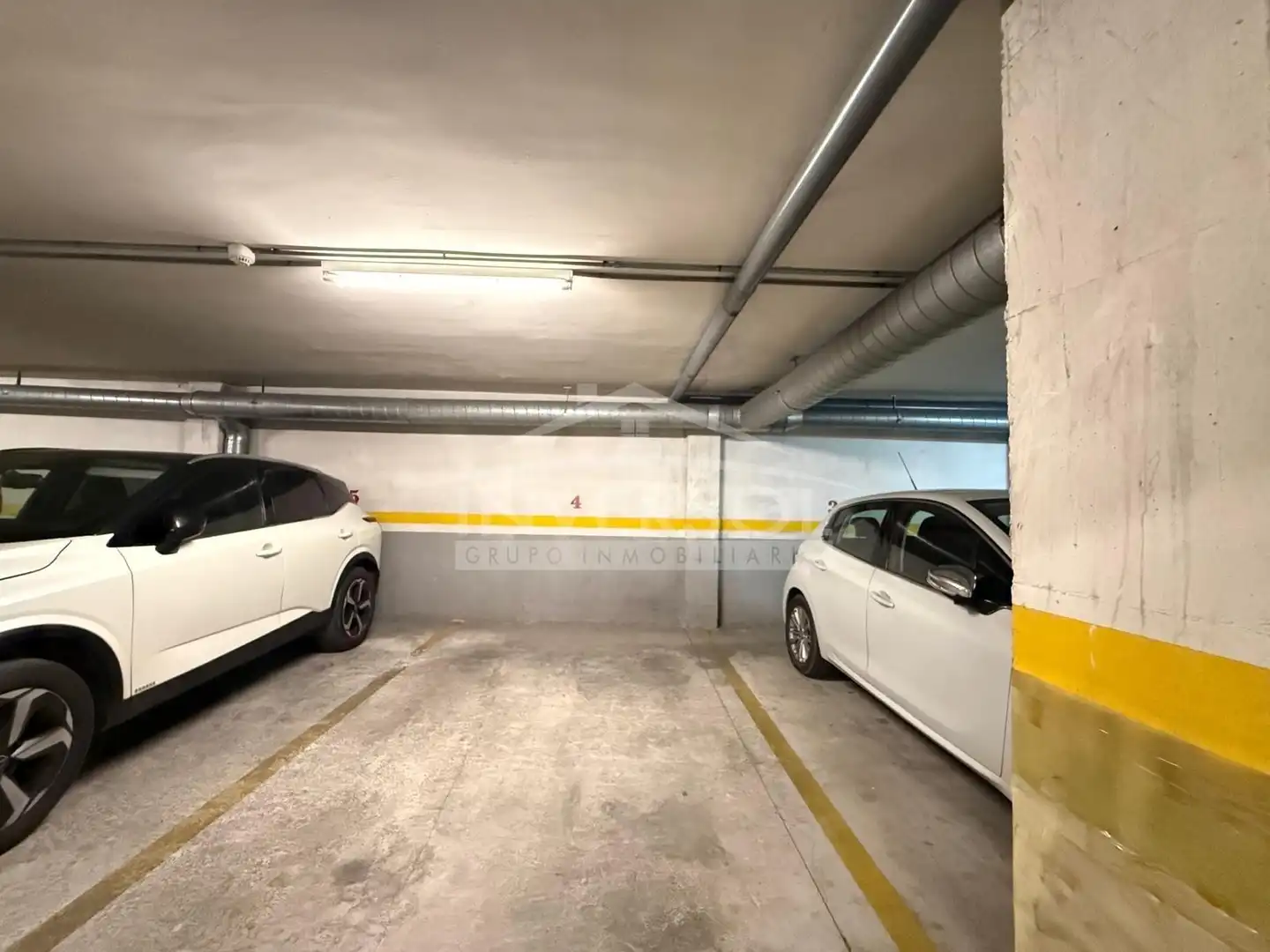 Parking de Ático en venta en El Ejido con Aire acondicionado, Calefacción y Parquet