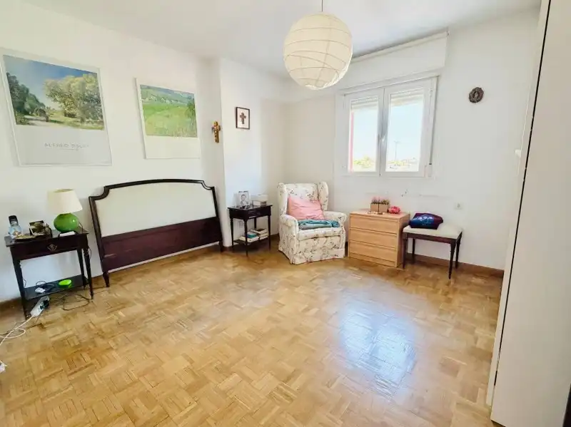 Habitación de Piso en venta en Las Rozas de Madrid con Aire acondicionado, Calefacción y Parquet
