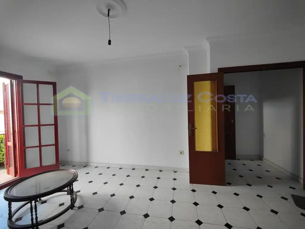 Piso en venta en Lepe con Balcón