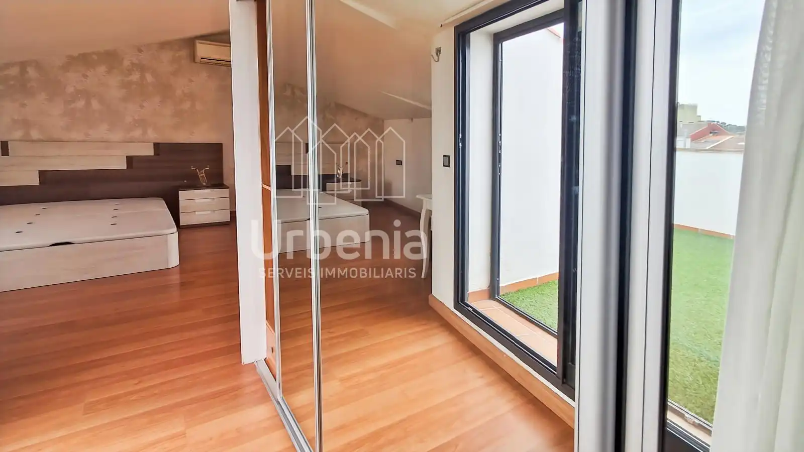 Habitación de Dúplex en venta en Tordera con Aire acondicionado, Calefacción y Terraza