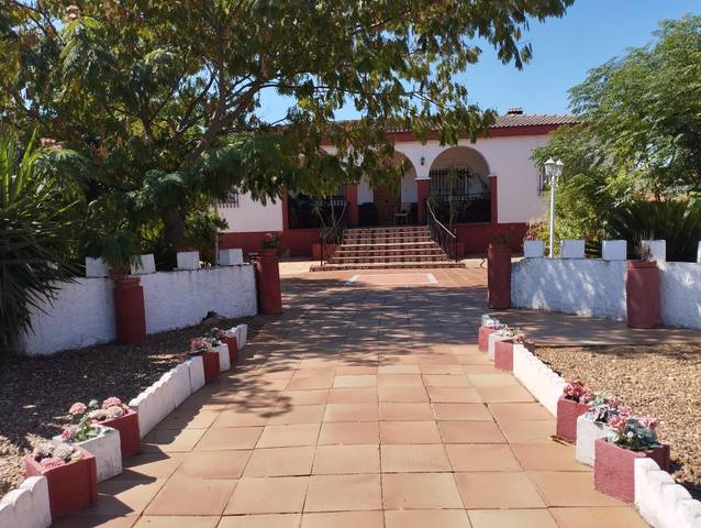 Casa-chalet en Venta en Trujillanos