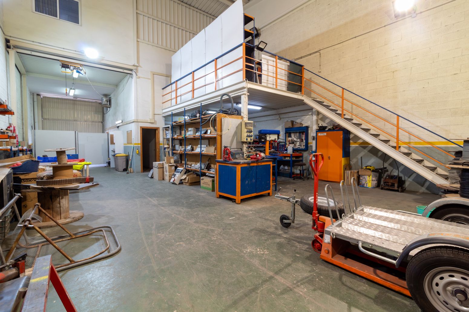 Nau industrial de lloguer en Sagunto / Sagunt
