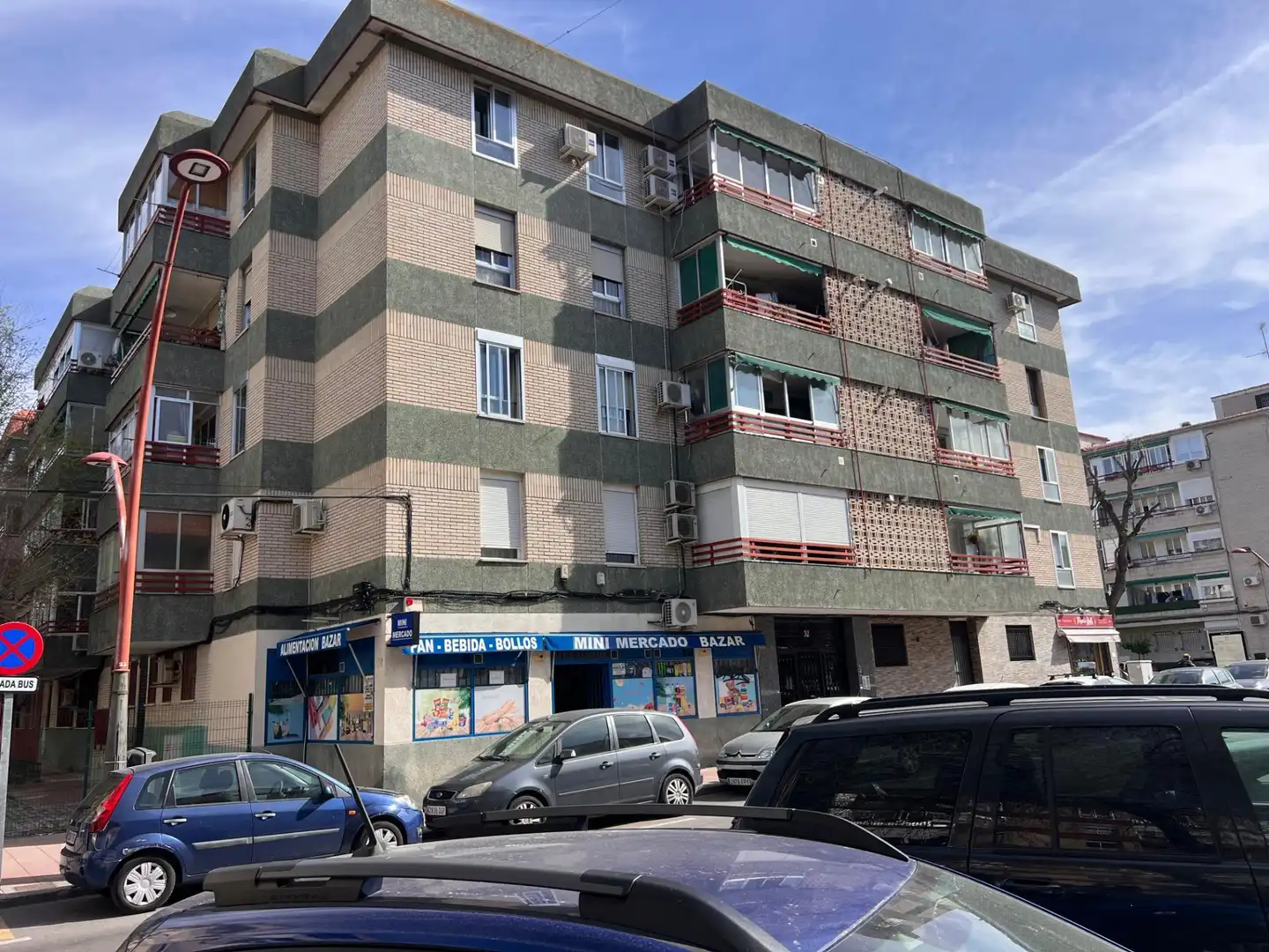 Vista exterior de Apartament en venda en Parla
