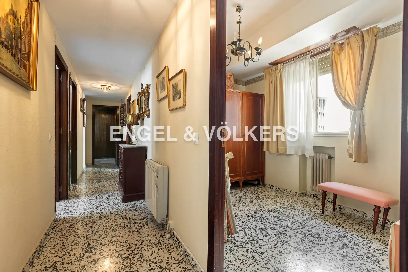 Apartments for sale in Sevilla  with Heating and Balcony