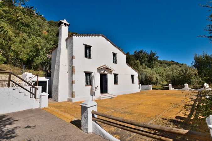 Vista exterior de Finca rústica en venta en Zahara con Aire acondicionado, Calefacción y Jardín privado