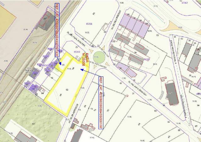 Terreno residencial en Venta en PL Polígono 56 en Centro Comercial - Capsades -  Hospital
