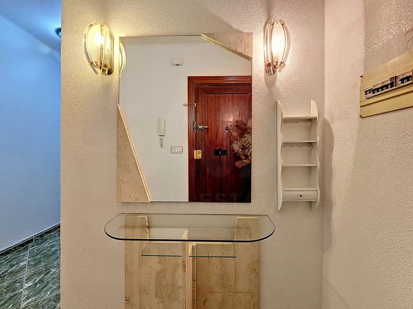 Flat for sale in Granada  with Heating