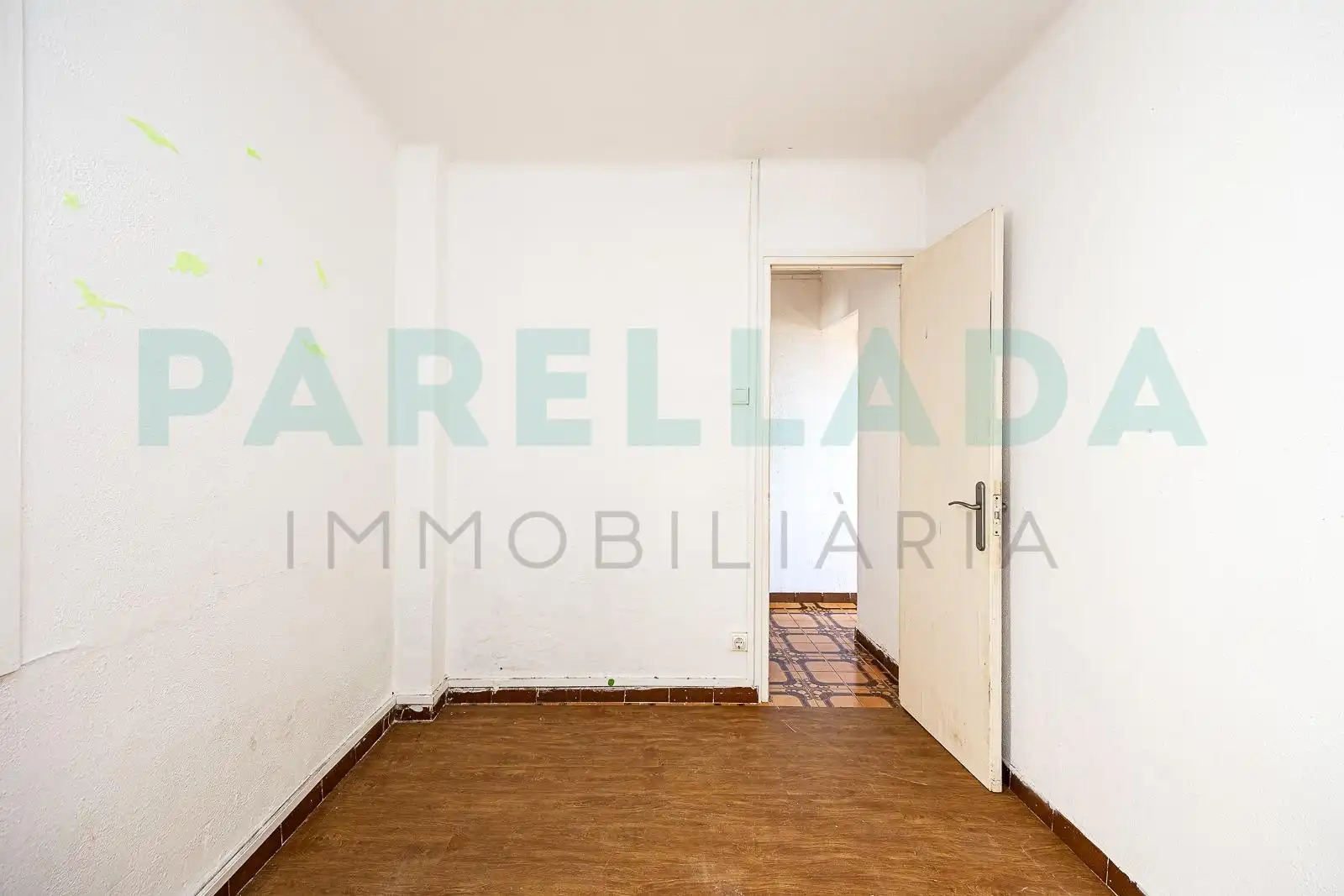 Habitación de Casa o chalet en venta en Tiana con Parquet