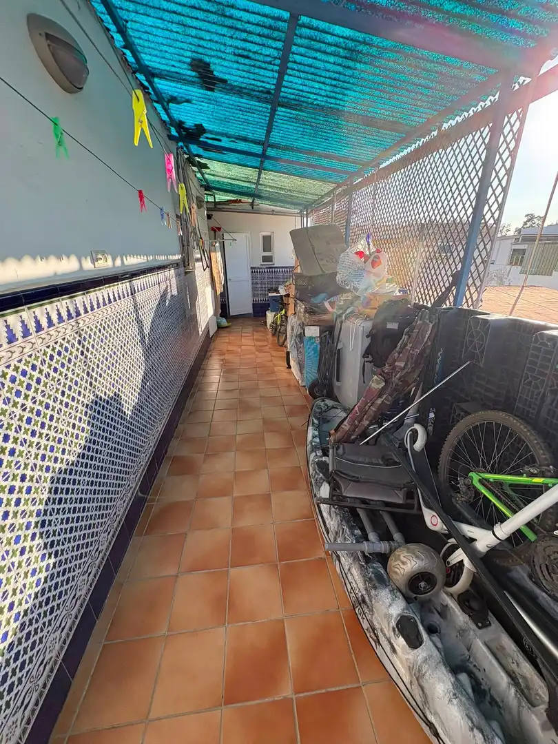 Parking de Piso en venta en Sevilla con Aire acondicionado